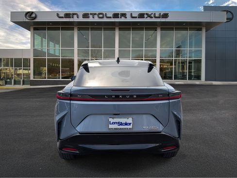 Used 2024 Lexus RZ 450e Premium w/ Technology Package image 4