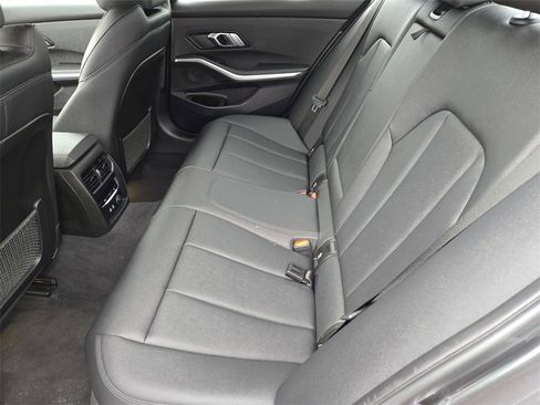 Used 2020 BMW 330i Sedan w/ Convenience Package image 12