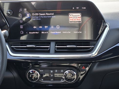 New 2026 Chevrolet Trax RS image 8