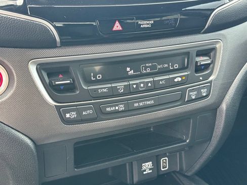 Used 2023 Honda Ridgeline Sport image 23