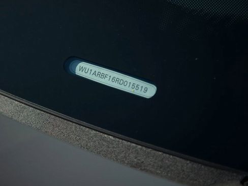 Used 2024 Audi RS Q8 4.0T w/ Black Optic Package image 17