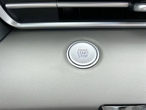 New 2026 Hyundai Elantra Sport FWD image 38