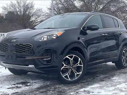Used 2020 Kia Sportage SX image 2