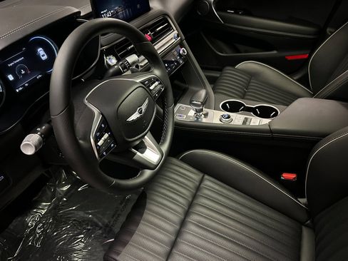 Used 2026 Genesis G70 2.5T Prestige AWD/4WD image 13