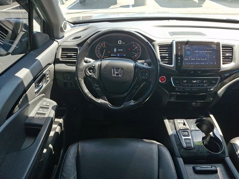 Used 2020 Honda Ridgeline RTL-E image 11