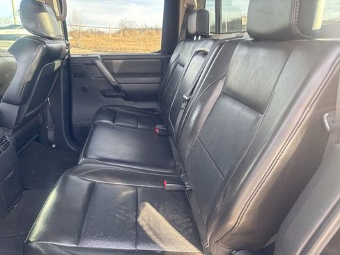 Used 2009 Nissan Titan LE image 11
