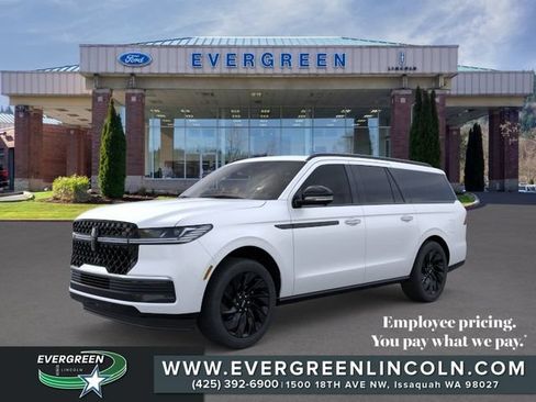 New 2026 Lincoln Navigator L Reserve w/ Jet Appearance Package AWD/4WD image 1