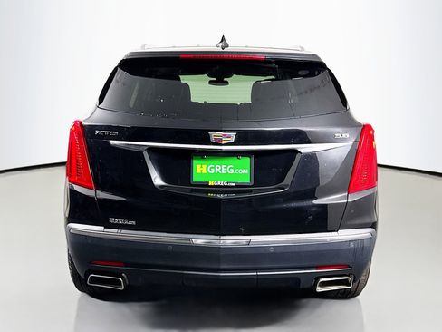 Used 2017 Cadillac XT5 Luxury image 8