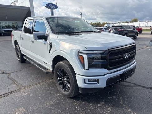 Used 2024 Ford F150 Lariat image 7