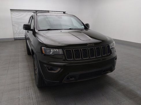 Used 2016 Jeep Grand Cherokee Limited 75th Anniversary image 14
