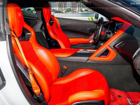Used 2019 Chevrolet Corvette Z06 RWD image 10