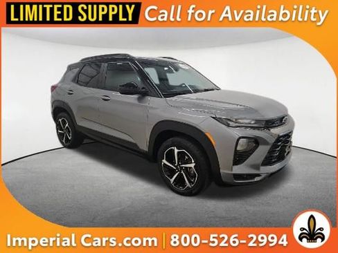 Used 2023 Chevrolet TrailBlazer RS w/ Technology Package AWD/4WD image 1