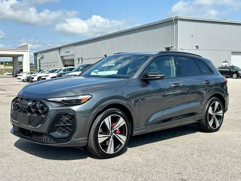 New 2026 Audi SQ5 Premium Plus AWD/4WD image 4