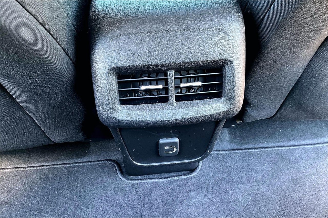 Used 2019 Chevrolet Equinox LT AWD/4WD image 14
