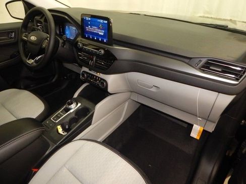 New 2026 Ford Escape Active w/ Cold Weather Package image 17