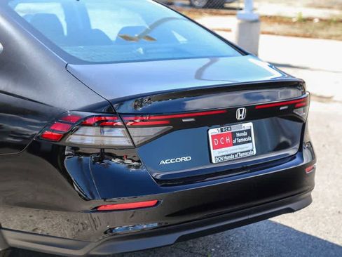 New 2026 Honda Accord LX image 7