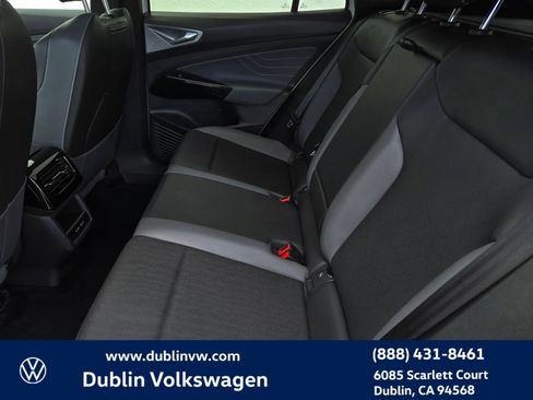 Certified 2023 Volkswagen ID.4 Pro S AWD/4WD image 11
