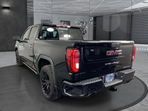 Used 2021 GMC Sierra 1500 Denali w/ Denali Ultimate Package AWD/4WD image 8