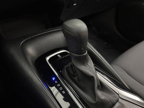 Used 2024 Toyota Corolla LE w/ LE Convenience Package image 14