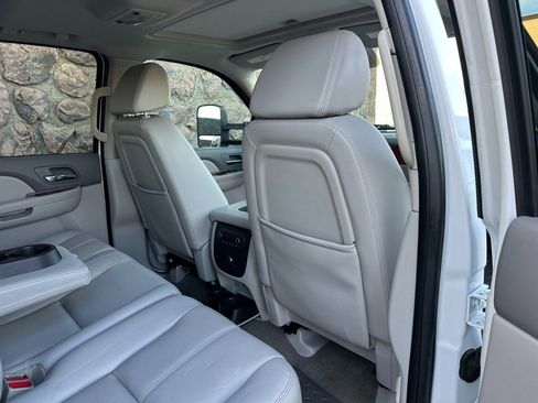 Used 2008 Chevrolet Silverado 2500 LTZ w/ Safety Package image 50