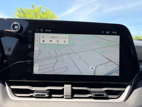 Used 2026 Chevrolet Equinox LT FWD image 14