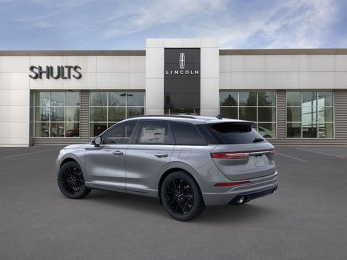 New 2026 Lincoln Corsair Reserve w/ Jet Appearance Package image 4