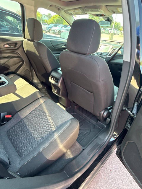 Used 2024 Chevrolet Equinox LT w/ LPO, Floor Liner Package FWD image 27