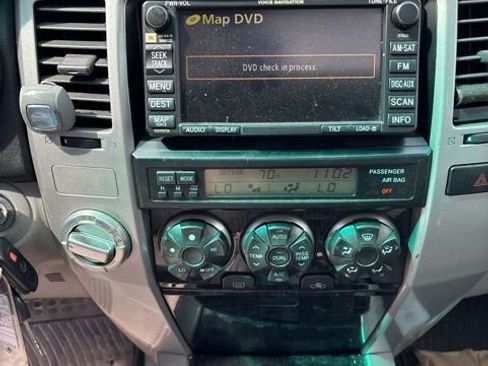 Used 2009 Toyota 4Runner Limited AWD/4WD image 16