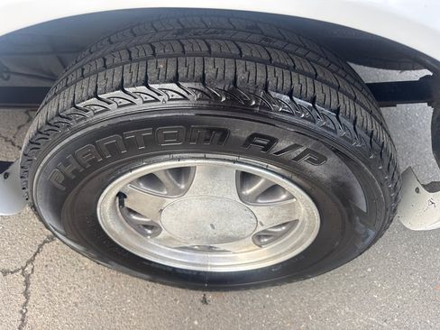 Used 1999 GMC Safari Passenger image 5