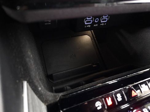 Used 2024 Jeep Wagoneer Series III image 33