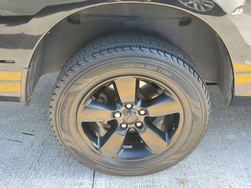 Used 2019 RAM 1500 Express w/ Express Value Package RWD image 7