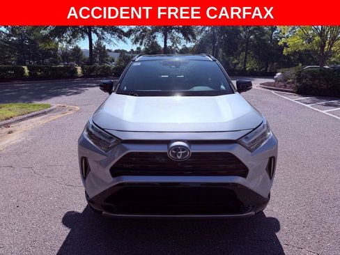 Used 2023 Toyota RAV4 XSE AWD/4WD image 2