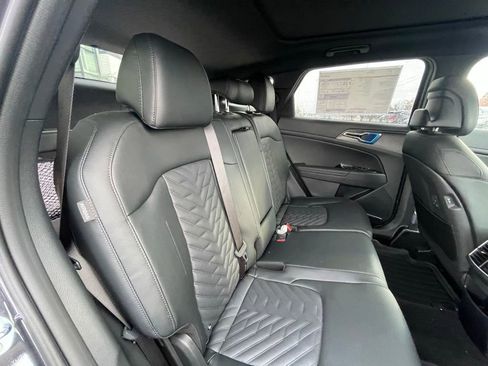New 2026 Kia Sportage X-Line w/ X-Line Technology Package AWD/4WD image 30