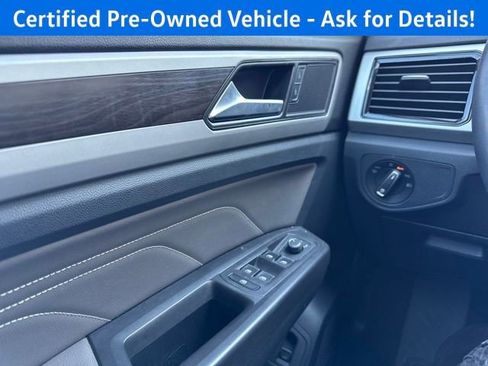 Certified 2023 Volkswagen Atlas SE w/ Panoramic Sunroof Package AWD/4WD image 18