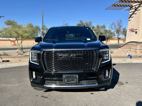 Used 2023 GMC Yukon Denali Ultimate image 8