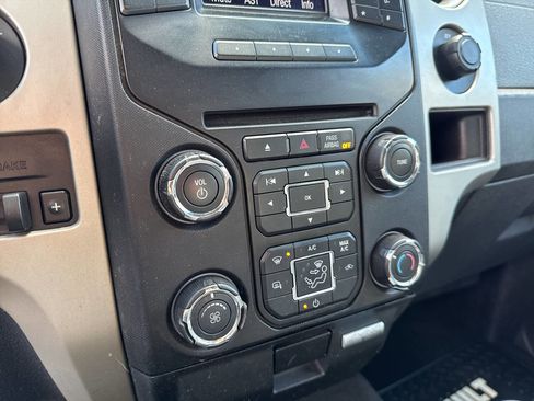 Used 2013 Ford F150 XLT w/ Mid Equipment Group image 25