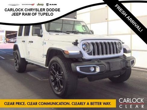 Used 2025 Jeep Wrangler Sahara w/ Safety Group image 3