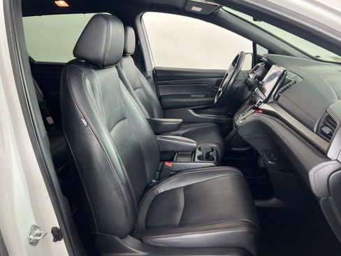 Used 2024 Honda Odyssey Sport image 30