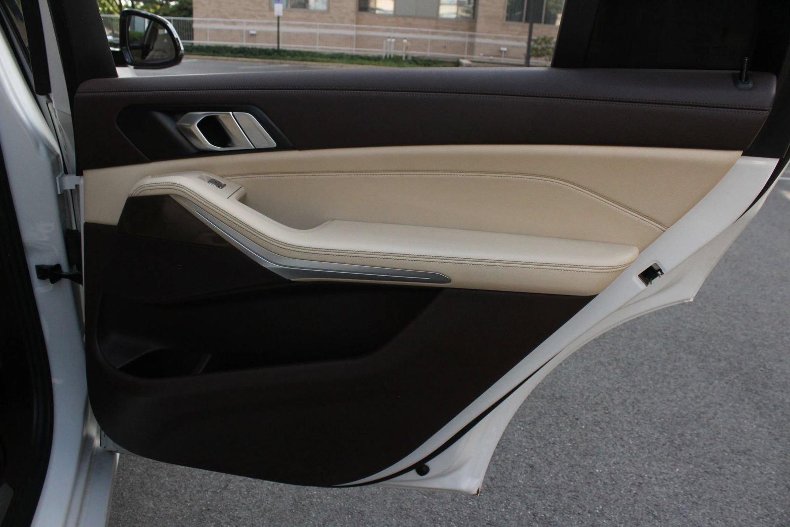 Used 2019 BMW X7 xDrive40i AWD/4WD image 25