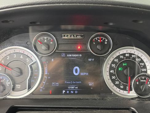 Used 2015 RAM 2500 Laramie w/ Black Appearance Group AWD/4WD image 15