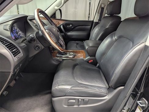 Used 2019 INFINITI QX80 Luxe w/ 22" Wheel Package image 11