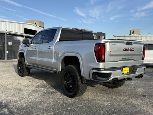 Used 2022 GMC Sierra 1500 AT4 w/ AT4 Premium Package image 5