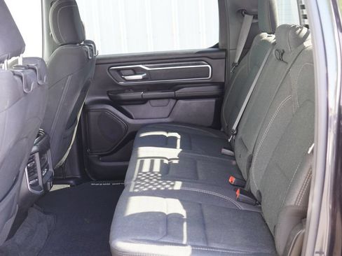 Used 2020 RAM 1500 Big Horn AWD/4WD image 32