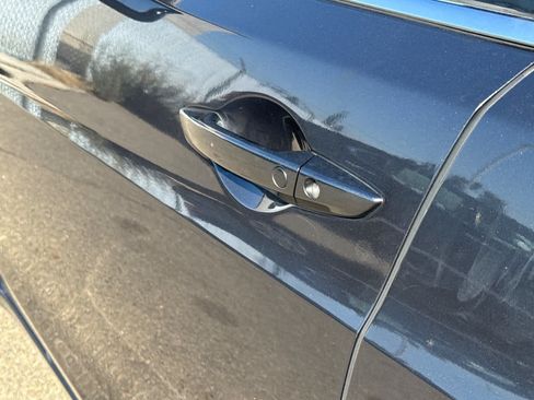 Used 2016 Acura TLX FWD image 10