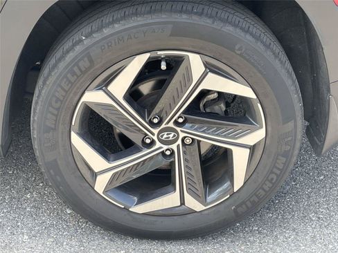 Used 2023 Hyundai Tucson SEL w/ Cargo Package AWD/4WD image 11