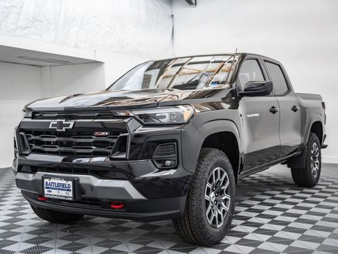 New 2026 Chevrolet Colorado Z71 w/ Technology Package AWD/4WD image 3