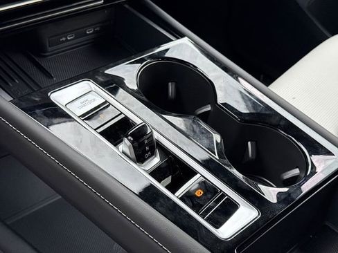 New 2026 Volkswagen Atlas Cross Sport SEL Premium R-Line image 39