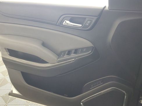 Used 2016 Chevrolet Tahoe LT w/ LT Signature Package image 27