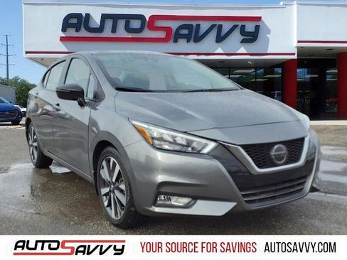 Used 2021 Nissan Versa SR w/ Convenience Package image 1