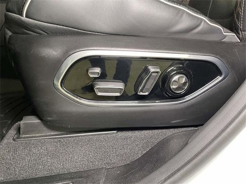 Used 2022 Jeep Grand Cherokee Summit image 17